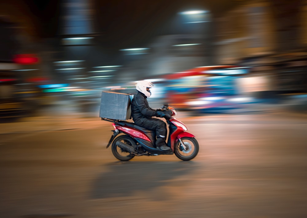 Courier delivering packages quickly in a city
